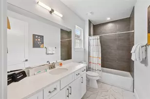 7464 Gathering Dr, Reunion, FL 34747 - Photo 51