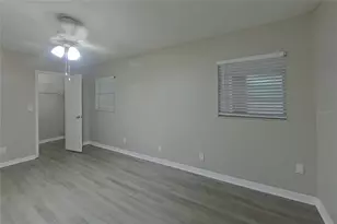 [Address not provided], Tampa, FL 33618 - Photo 9