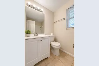 828 Sky Lake Circle #B, Orlando, FL 32809 - Photo 5