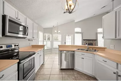 10070 River Glen Court, Orlando, FL 32825 - Photo 9