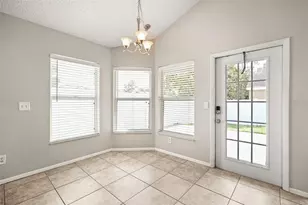 10070 River Glen Ct, Orlando, FL 32825 - Photo 7
