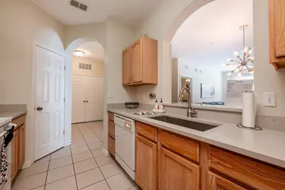 2778 Almaton Loop #204, Kissimmee, FL 34747 - Photo 5