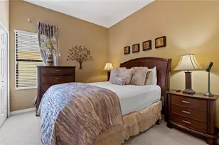 358 Lake Davenport Cir, Davenport, FL 33837 - Photo 25