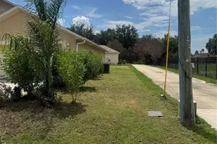 618 Madrid Dr, Kissimmee, FL 34758 - Photo 5