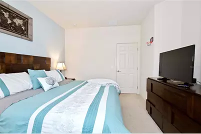 8953 Shine Drive, Kissimmee, FL 34747 - Photo 11