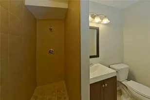 [Address not provided], Tampa, FL 33616 - Photo 9