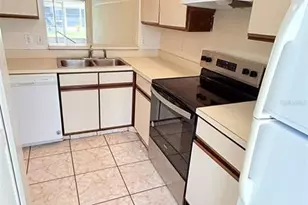 3104 Landsend Ct, Kissimmee, FL 34743 - Photo 9