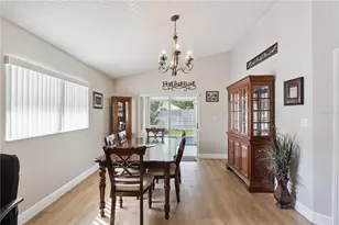 13221 Wild Duck Ct, Orlando, FL 32828 - Photo 5