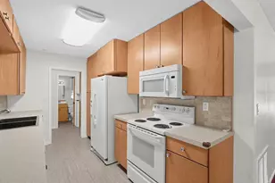 520 Center Rd, Venice, FL 34285 - Photo 29