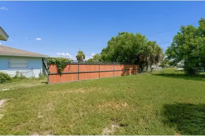 520 Center Road, Venice, FL 34285 - Photo 5
