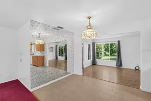 520 Center Rd, Venice, FL 34285 - Photo 33