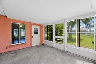520 Center Rd, Venice, FL 34285 - Photo 43