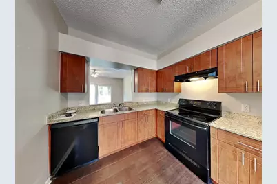 [Address not provided], Valrico, FL 33596 - Photo 5
