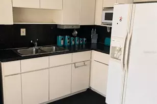 3439 NW 87th St, Miami, FL 33147 - Photo 5