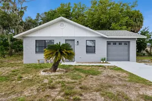 444 S Hawthorne Ave, Apopka, FL 32703 - Photo 1