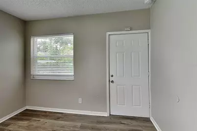 [Address not provided], Seffner, FL 33584 - Photo 3