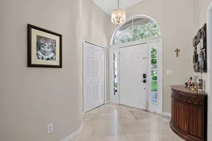7691 Belvoir Dr, Orlando, FL 32835 - Photo 3