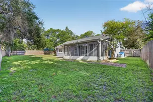 1022 Ward Cir, Oviedo, FL 32765 - Photo 27