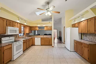 1302 Lydia Drive, Deltona, FL 32725 - Photo 19
