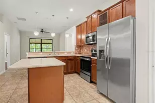 2721 Eagle Cliff Dr, Kissimmee, FL 34746 - Photo 5