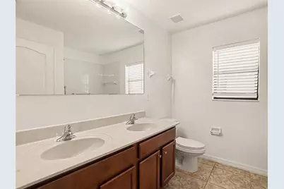 2721 Eagle Cliff Drive, Kissimmee, FL 34746 - Photo 13