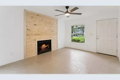 602 Northlake Drive #602, Sanford, FL 32773 - Photo 5