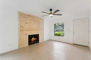 602 Northlake Dr, Sanford, FL 32773 - Photo 5