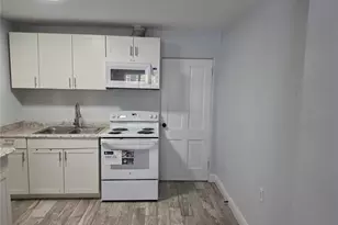 2205 1/2 S Park Ave, Sanford, FL 32771 - Photo 27
