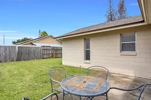3266 Peace Pipe Dr, Kissimmee, FL 34746 - Photo 19