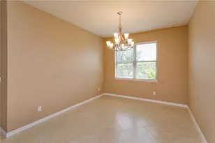 672 Cordoba Dr, Davenport, FL 33837 - Photo 7