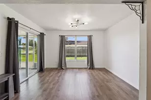 110 Tangerine Ct, Kissimmee, FL 34743 - Photo 9
