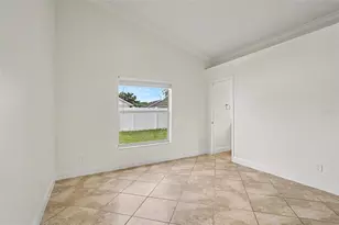989 Little Creek Rd, Orlando, FL 32825 - Photo 3