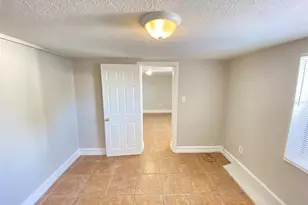 812 W Livingston St, Orlando, FL 32805 - Photo 9