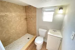 812 W Livingston St, Orlando, FL 32805 - Photo 11