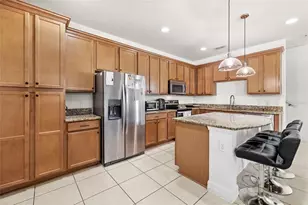 10155 Eagle Creek Center Blvd, Orlando, FL 32832 - Photo 3