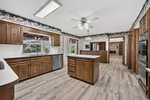 60 Oakleigh Ln, Maitland, FL 32751 - Photo 13