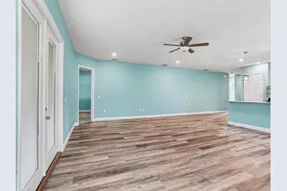 227 Burbank Avenue, Lakeland, FL 33801 - Photo 9