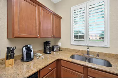3725 Calabria Avenue, Davenport, FL 33897 - Photo 11