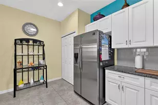 26951 White Plains Way, Leesburg, FL 34748 - Photo 9