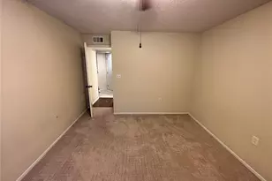 1940 Lake Atriums Cir, Orlando, FL 32839 - Photo 11
