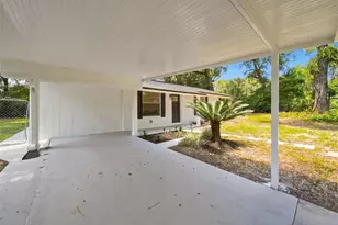 2321 Pine Hill Pl, Orange City, FL 32763 - Photo 3