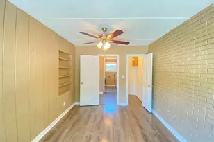908 Teatro Ct, Orlando, FL 32807 - Photo 13