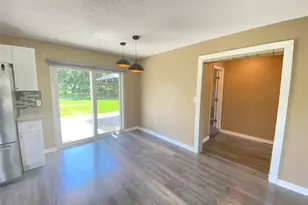 908 Teatro Ct, Orlando, FL 32807 - Photo 9