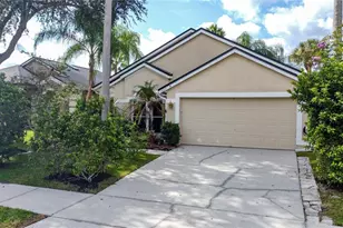 1047 Kelly Creek Cir, Oviedo, FL 32765 - Photo 3