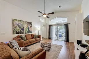 2615 Summer Creek Dr, Kissimmee, FL 34747 - Photo 9