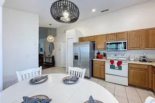 2615 Summer Creek Dr, Kissimmee, FL 34747 - Photo 17