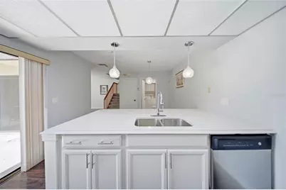 5256 Cypress Court #703, Orlando, FL 32811 - Photo 7