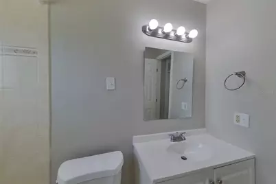[Address not provided], Saint Petersburg, FL 33703 - Photo 13