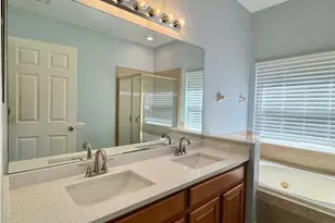 9975 Indigo Bay Cir, Orlando, FL 32832 - Photo 19