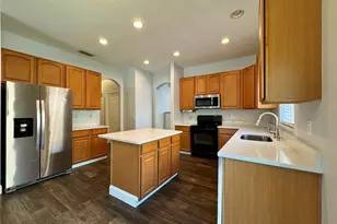 9975 Indigo Bay Cir, Orlando, FL 32832 - Photo 13